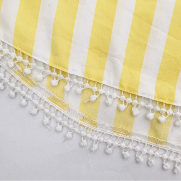 Standard Grace Striped Detailed Hi -Lo Blouse - M - Picture 6 of 8